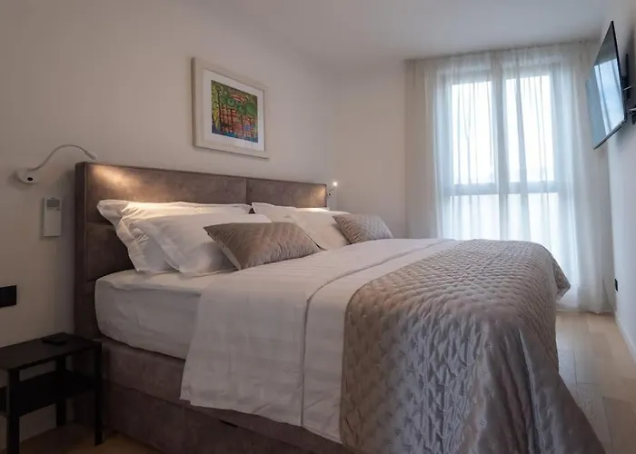 Amon Estel * Dubrovnik